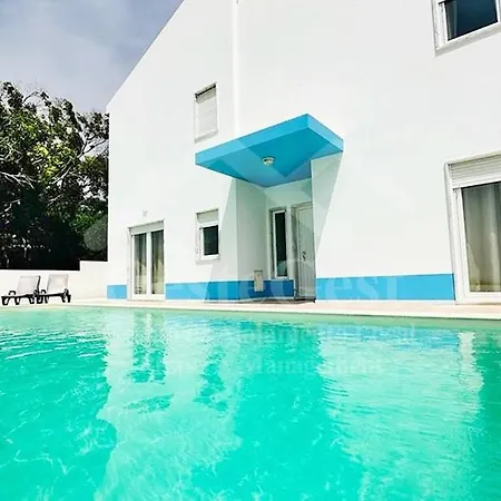 Βίλα Santa Efigenia Lourinha (Lisbon)