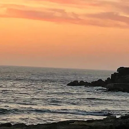 Βίλα Santa Efigenia *