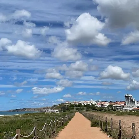 Βίλα Santa Efigenia *