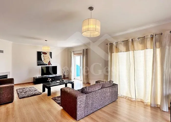 Santa Efigenia * Lourinhã